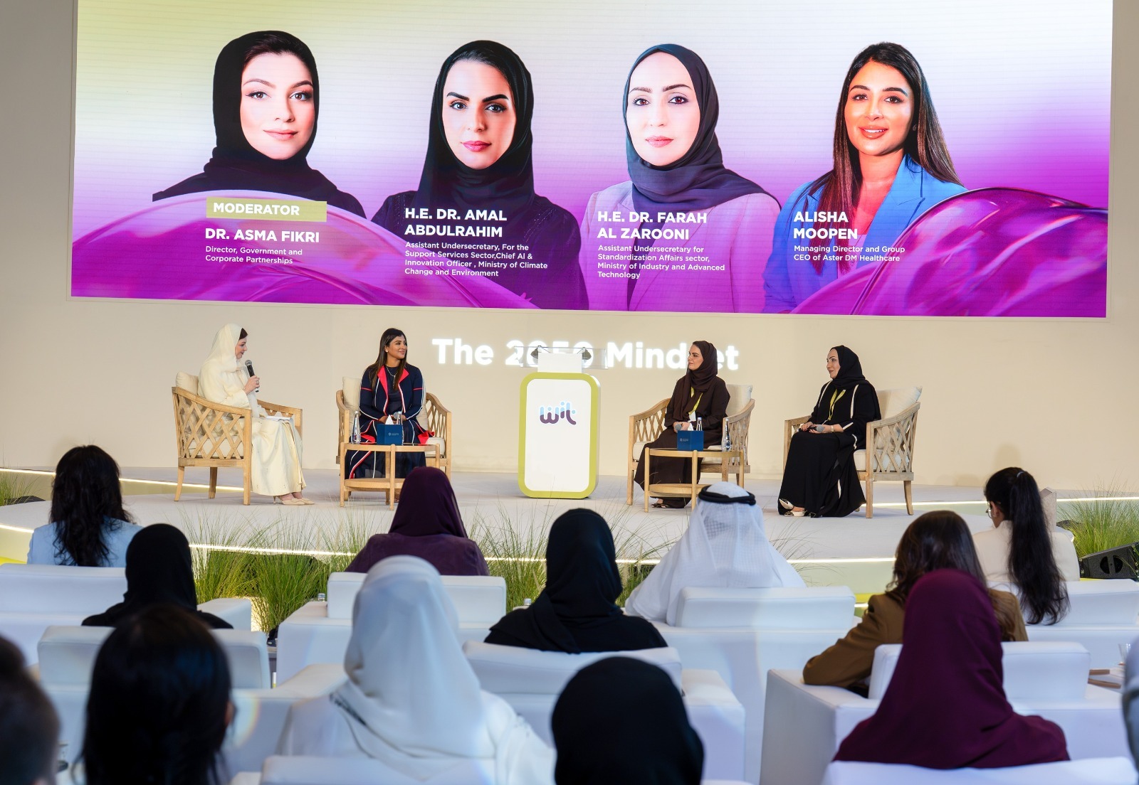 Sharjah Advocates More Dominant Role for Women in Technology under 2050 Roadmap
